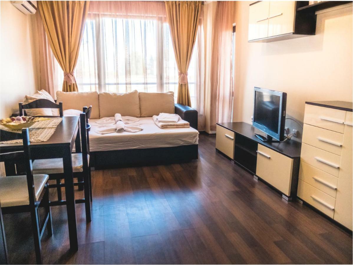 Apartment 7 And Studio 2 Quietly And Peaceful Place To Relax Sozopol Exterior photo
